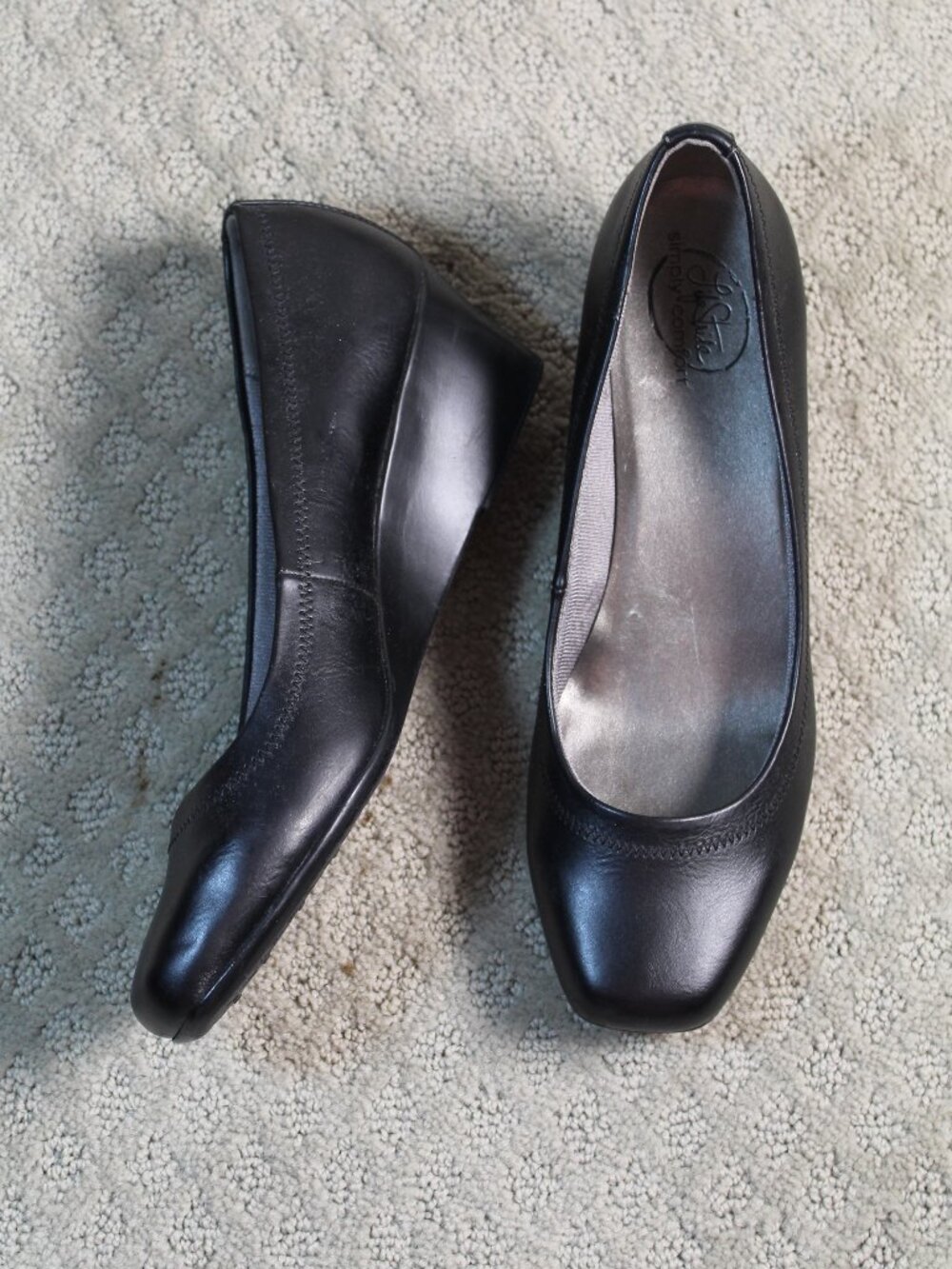 LifeStride Size 9M Black 2" Wedge Heels